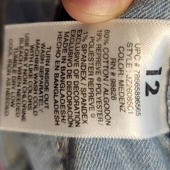 JORDACHE Girls Cut Off Shorts - Picture 8 of 9